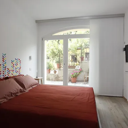 Casa Graziella * Torri del Benaco